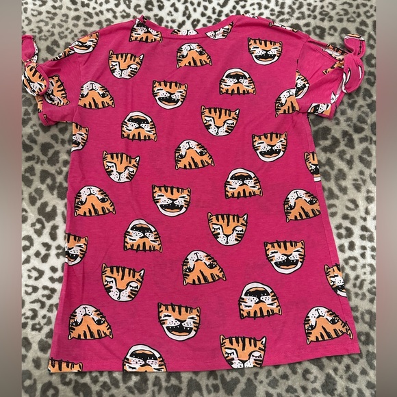 Cat & Jack Tiger Graphic Short Sleeve Tee in Pink Size XL 14 16 Girls - Picture 11 of 17